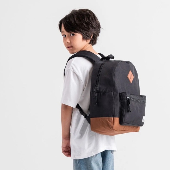EUC - Herschel - Heritage Backpack Youth - 19L - Picture 4 of 4